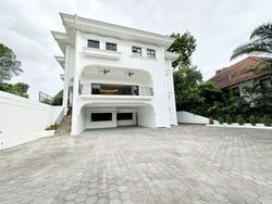 Old Holland Road (D10), Detached #593691681